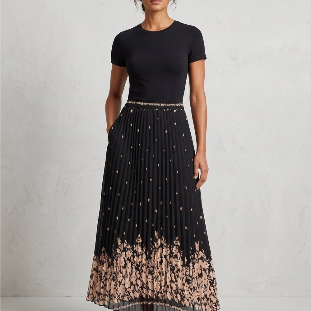 Boho High Waist Pleated Long Skirt Black & Cream Floral Size Large